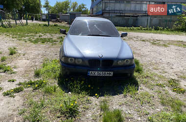 Седан BMW 5 Series 2000 в Харкові