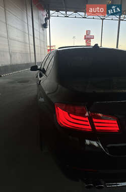 Седан BMW 5 Series 2012 в 