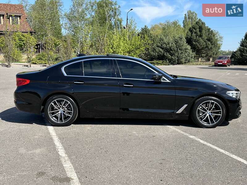 Седан BMW 5 Series 2018 в Харькове