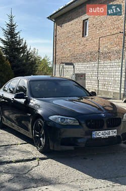 Седан BMW 5 Series 2013 в 