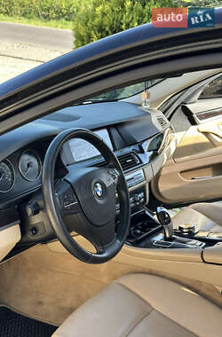 Седан BMW 5 Series 2013 в 