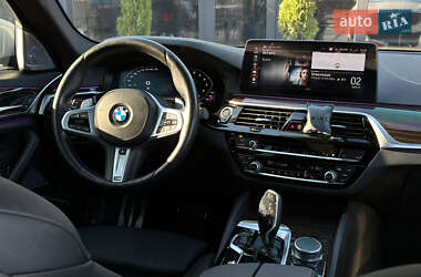 Седан BMW 5 Series 2020 в 