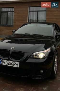 Седан BMW 5 Series 2004 в 