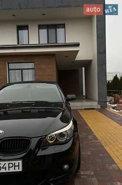 Седан BMW 5 Series 2004 в 