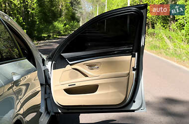 Седан BMW 5 Series 2012 в 