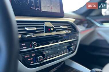 Седан BMW 5 Series 2021 в 