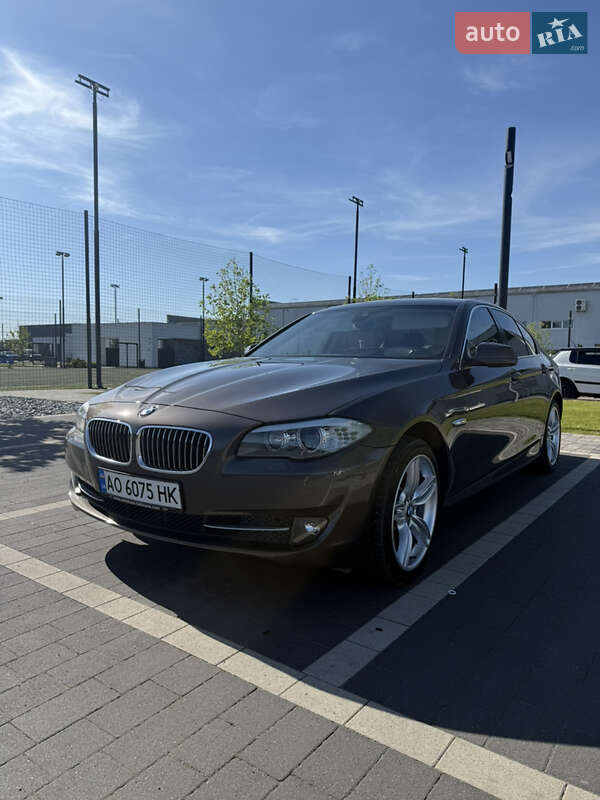 BMW 5 Series 2012