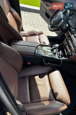 Седан BMW 5 Series 2012 в 