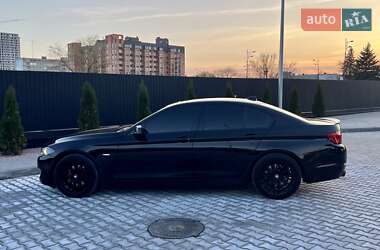 Седан BMW 5 Series 2012 в 