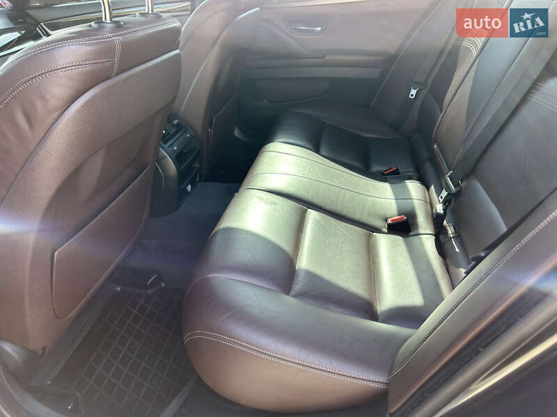 Седан BMW 5 Series 2015 в Черкассах