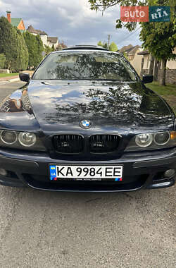 Седан BMW 5 Series 2000 в Киеве
