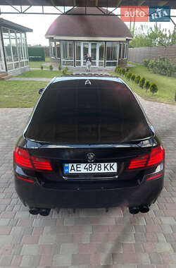 Седан BMW 5 Series 2014 в 