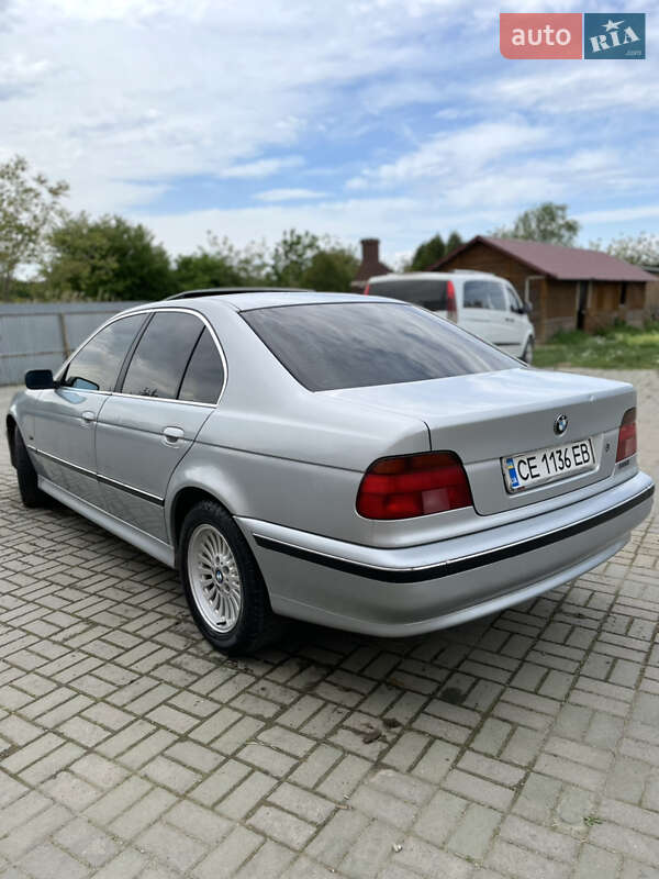 Седан BMW 5 Series 1997 в Черновцах