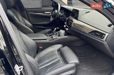 Седан BMW 5 Series 2018 в 