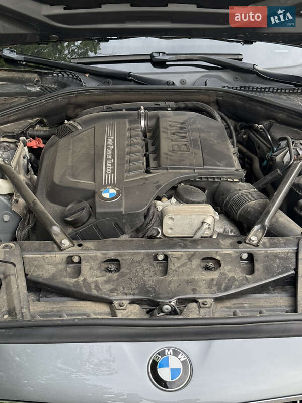 Седан BMW 5 Series 2015 в Умани