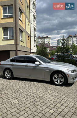 Седан BMW 5 Series 2012 в 