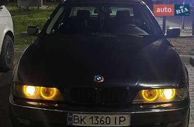 Седан BMW 5 Series 1999 в Ровно