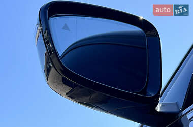 Седан BMW 5 Series 2020 в 