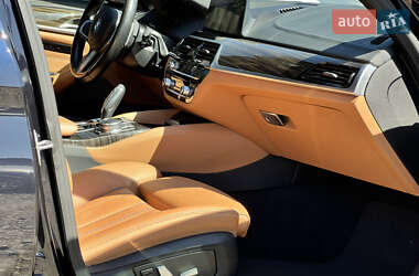Седан BMW 5 Series 2020 в 