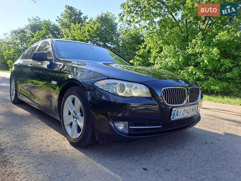 Седан BMW 5 Series 2013 в Ракитном