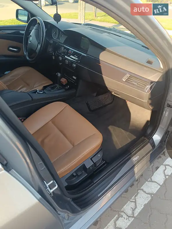 BMW 5 Series 2007 VIN WBAPX11040CX35266 фото оголошення 15 з 55