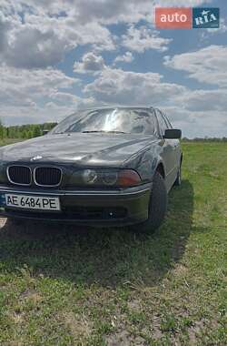 Седан BMW 5 Series 1998 в 
