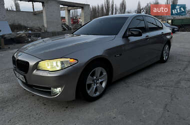 Седан BMW 5 Series 2012 в 