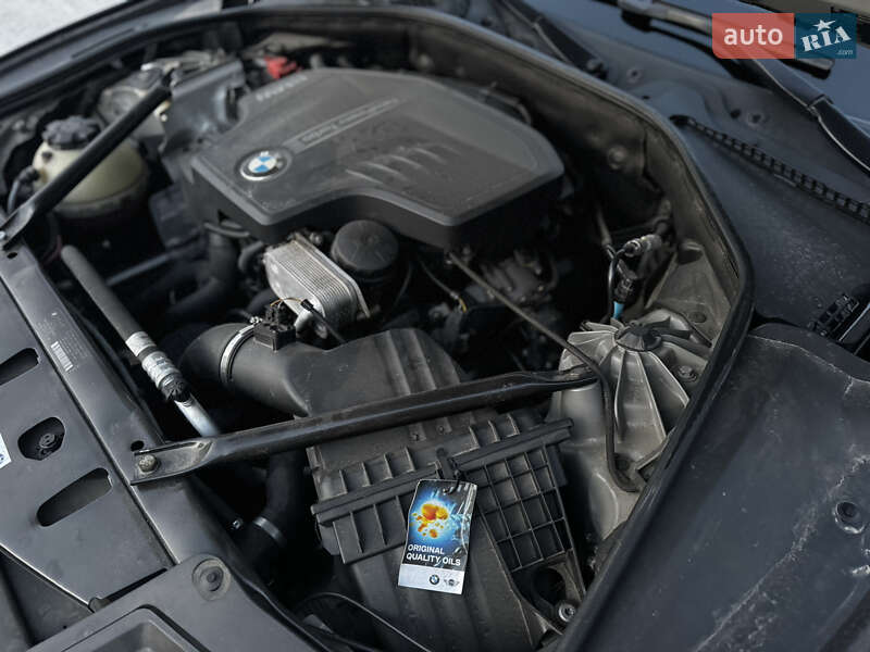 Седан BMW 5 Series 2012 в Житомире
