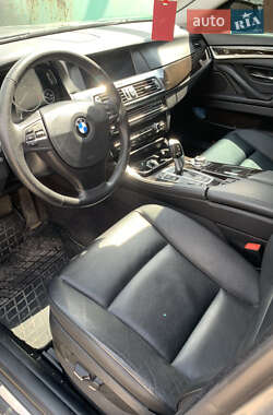 Седан BMW 5 Series 2011 в 