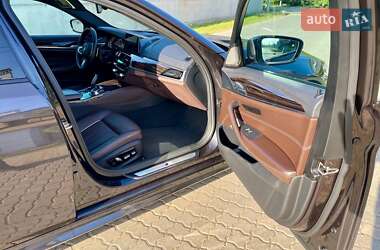 Седан BMW 5 Series 2017 в 