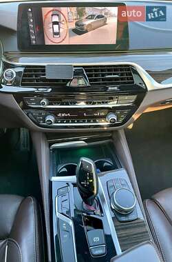 Седан BMW 5 Series 2017 в 