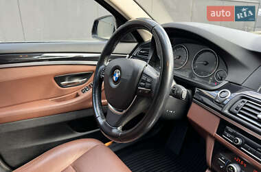 Седан BMW 5 Series 2016 в 