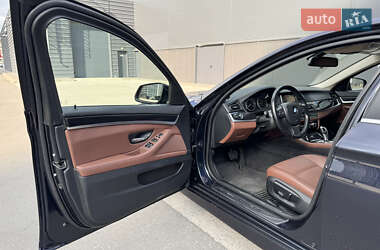 Седан BMW 5 Series 2016 в 
