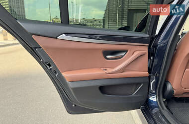 Седан BMW 5 Series 2016 в 