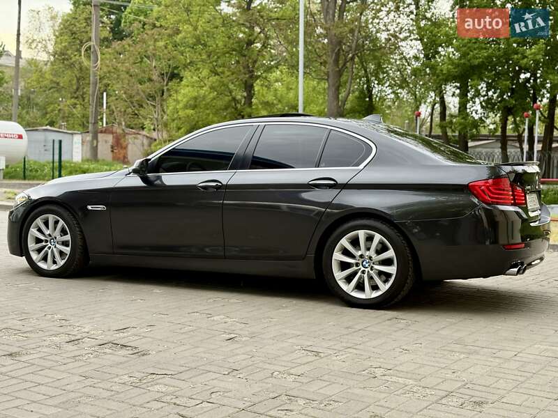 Седан BMW 5 Series 2015 в Днепре