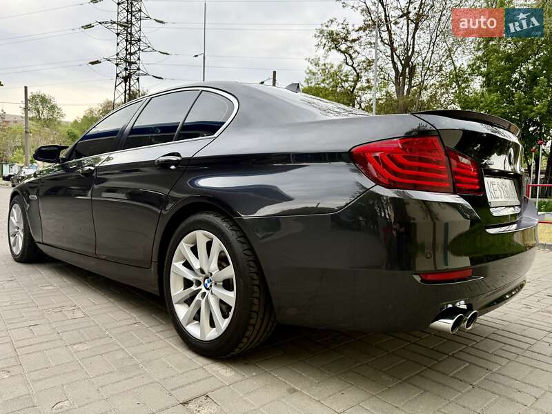 Седан BMW 5 Series 2015 в Днепре
