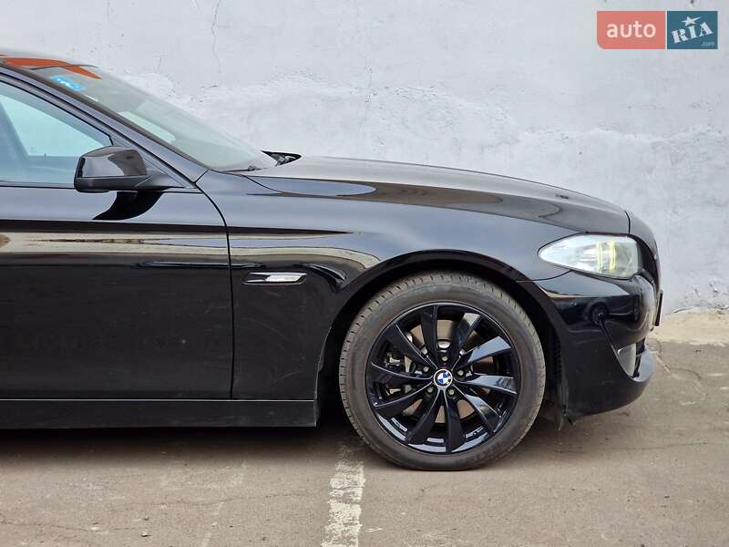 Универсал BMW 5 Series 2013 в Одессе