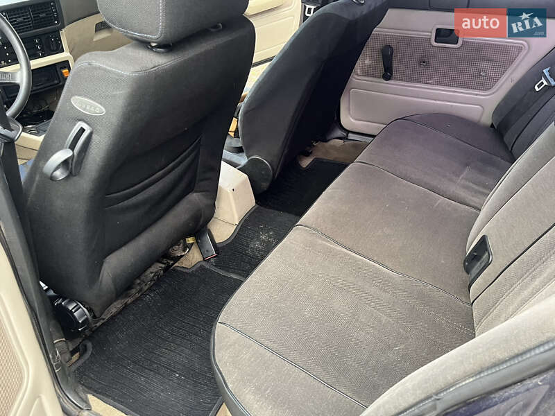 Седан BMW 5 Series 1986 в Києві