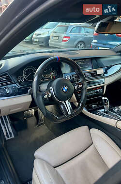 Седан BMW 5 Series 2010 в 