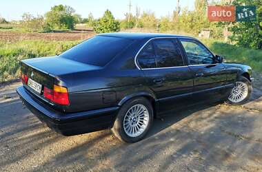 Седан BMW 5 Series 1989 в 