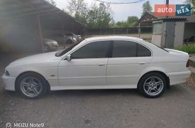 Седан BMW 5 Series 2000 в Днепре