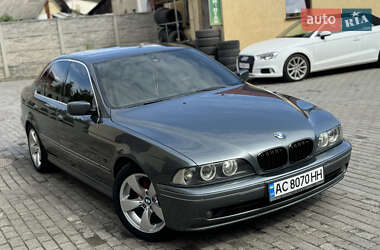 Седан BMW 5 Series 2002 в Львове