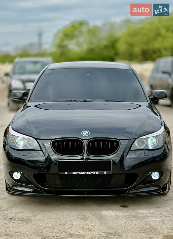 Седан BMW 5 Series 2009 в Ровно
