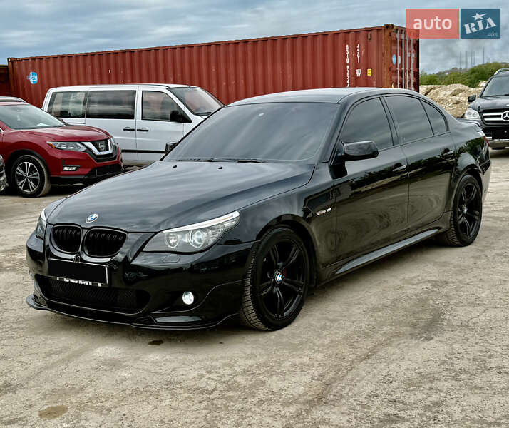 Седан BMW 5 Series 2009 в Ровно