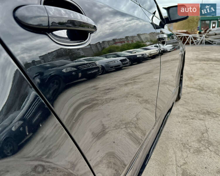 Седан BMW 5 Series 2009 в Ровно