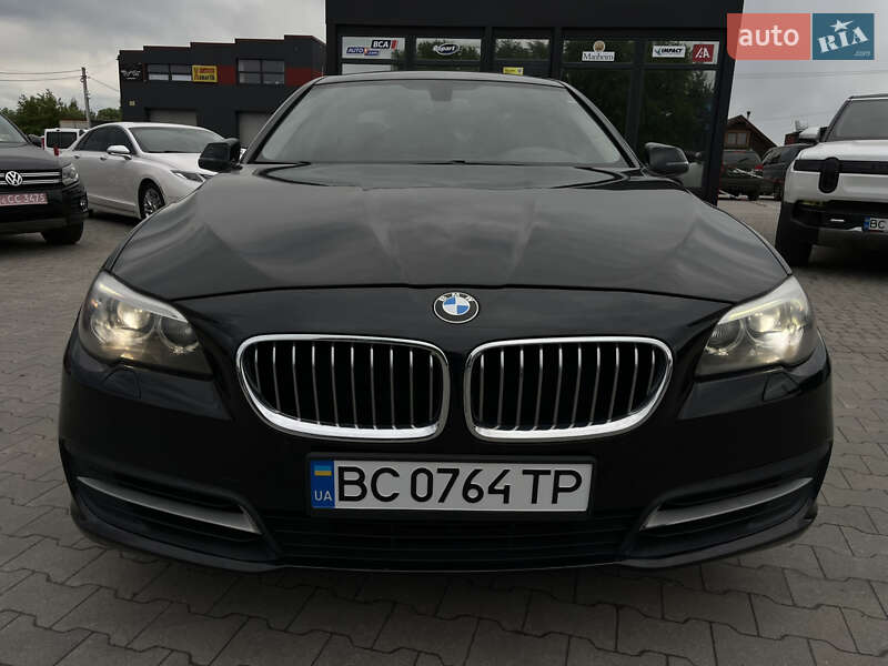 Седан BMW 5 Series 2013 в Львове