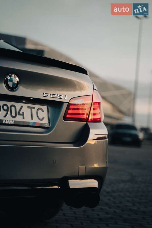 Седан BMW 5 Series 2011 в Львове фото 9 Седан BMW 5 Series 2011 в Львове