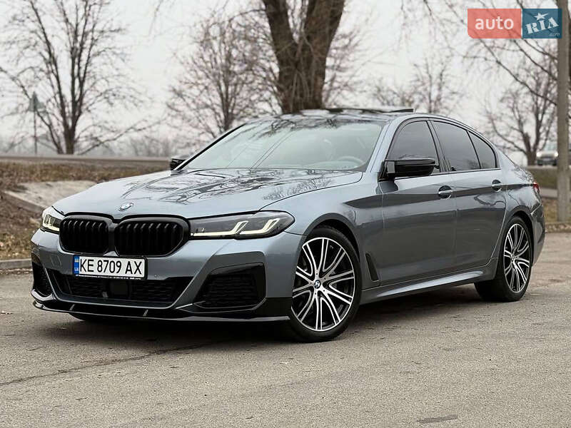 Седан BMW 5 Series 2018 в 