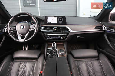 Седан BMW 5 Series 2017 в 