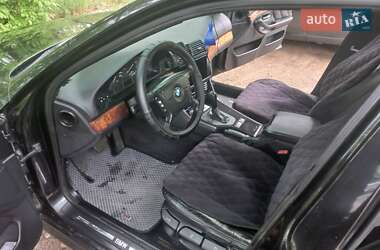 Седан BMW 5 Series 1998 в 
